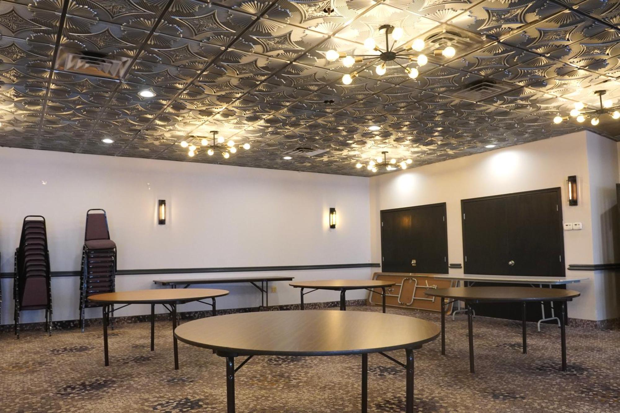 American Inn & Suites Waterford Εξωτερικό φωτογραφία