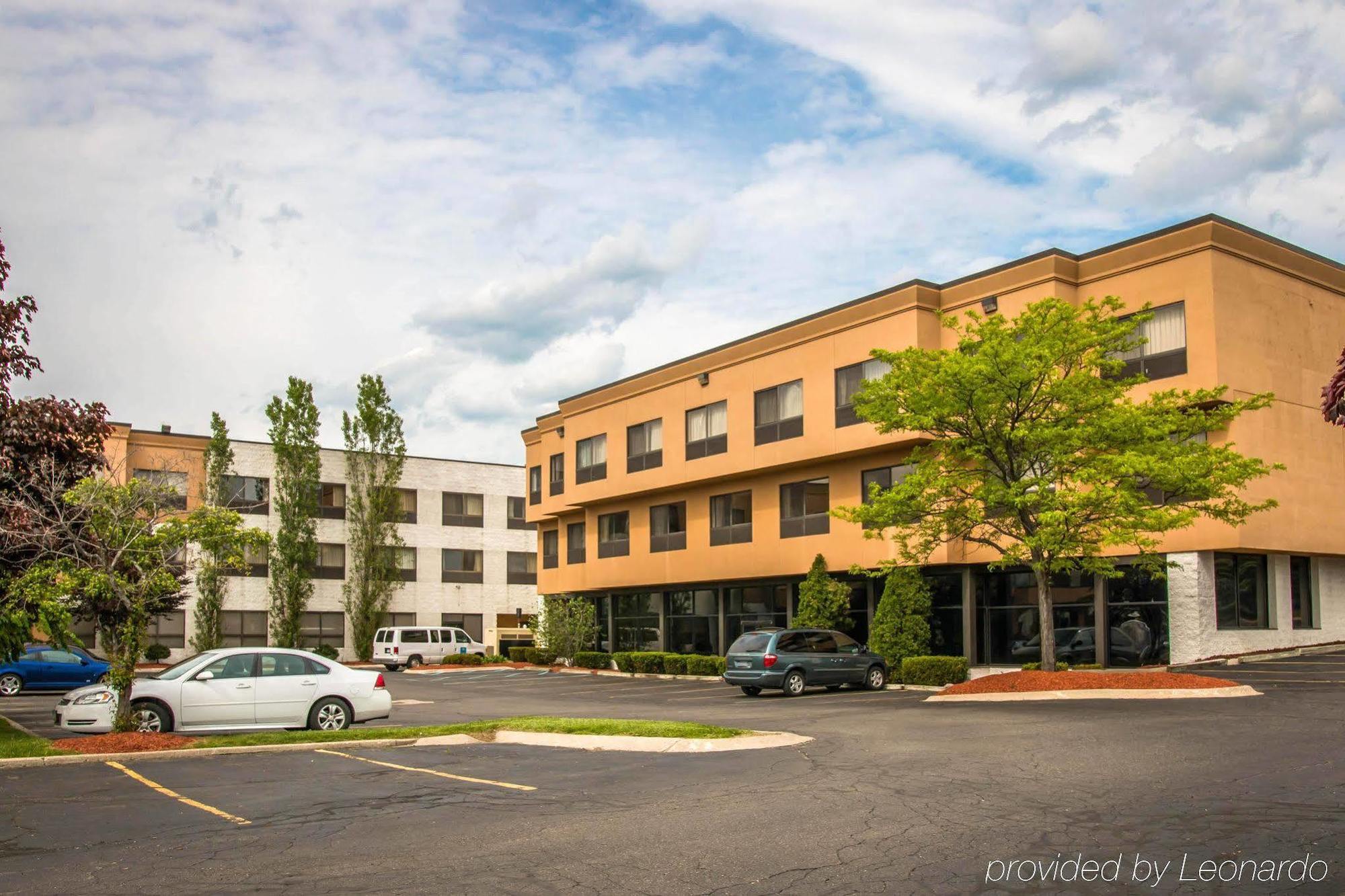 American Inn & Suites Waterford Εξωτερικό φωτογραφία